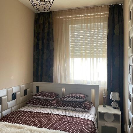 Bella Apartman Дебрецен Екстериор снимка
