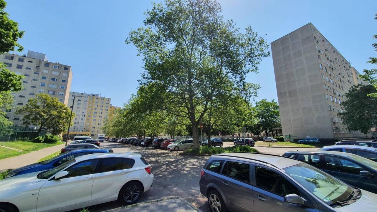 Bella Apartman Дебрецен Екстериор снимка