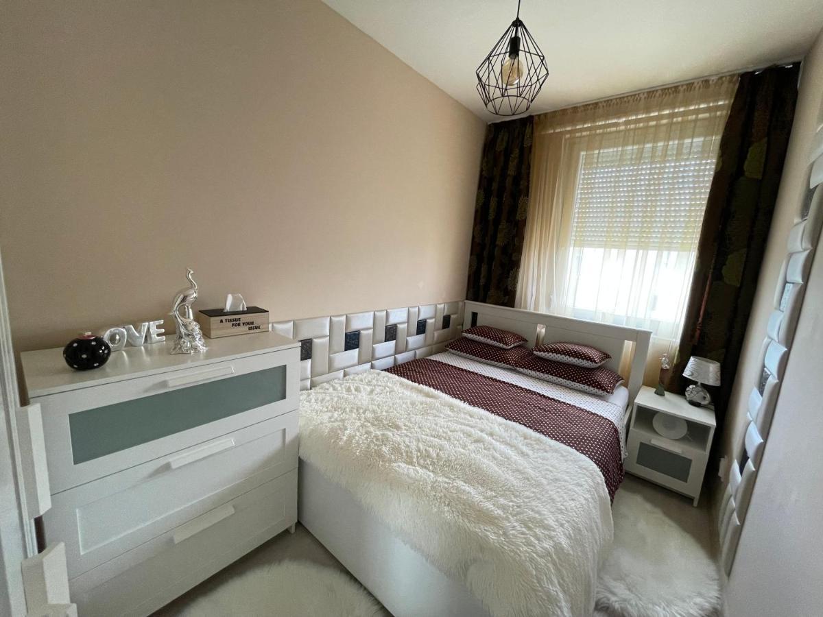 Bella Apartman Дебрецен Екстериор снимка
